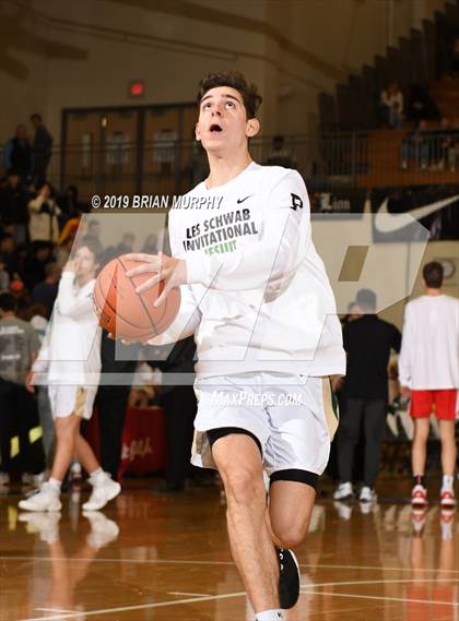 Thumbnail 2 in Mater Dei vs. Jesuit (Les Schwab Invitational) photogallery.