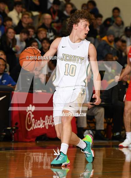 Thumbnail 3 in Mater Dei vs. Jesuit (Les Schwab Invitational) photogallery.