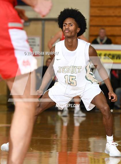 Thumbnail 1 in Mater Dei vs. Jesuit (Les Schwab Invitational) photogallery.