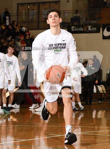 Thumbnail 1 in Mater Dei vs. Jesuit (Les Schwab Invitational) photogallery.
