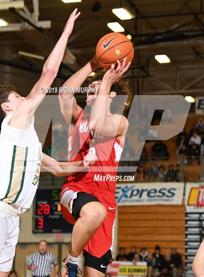 Thumbnail 3 in Mater Dei vs. Jesuit (Les Schwab Invitational) photogallery.