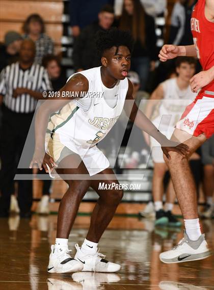 Thumbnail 2 in Mater Dei vs. Jesuit (Les Schwab Invitational) photogallery.