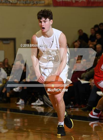 Thumbnail 2 in Mater Dei vs. Jesuit (Les Schwab Invitational) photogallery.