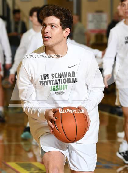 Thumbnail 2 in Mater Dei vs. Jesuit (Les Schwab Invitational) photogallery.