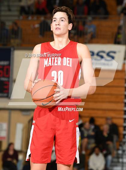 Thumbnail 2 in Mater Dei vs. Jesuit (Les Schwab Invitational) photogallery.