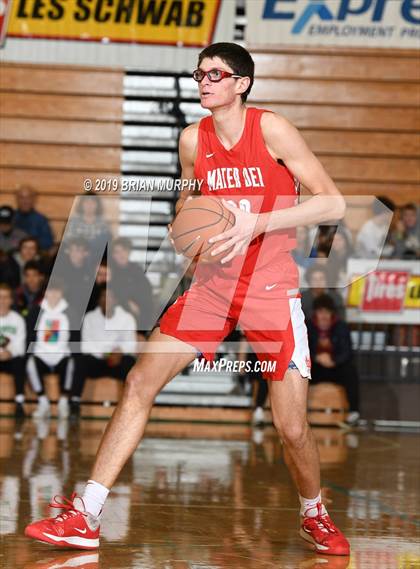 Thumbnail 1 in Mater Dei vs. Jesuit (Les Schwab Invitational) photogallery.