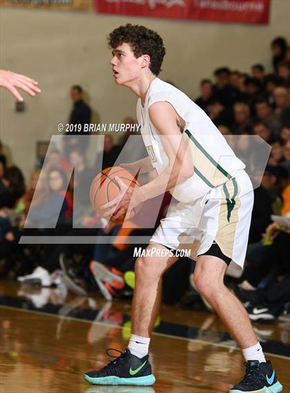 Thumbnail 3 in Mater Dei vs. Jesuit (Les Schwab Invitational) photogallery.