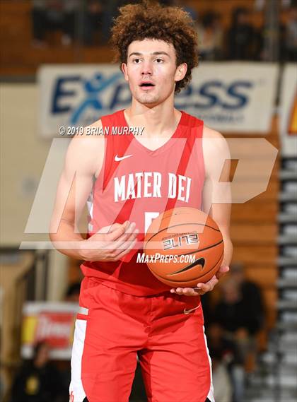 Thumbnail 1 in Mater Dei vs. Jesuit (Les Schwab Invitational) photogallery.