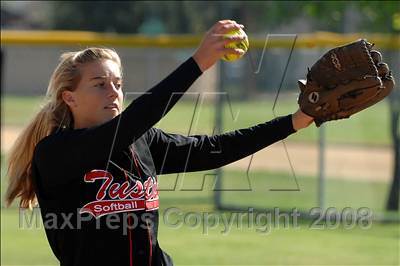 Thumbnail 2 in Tustin @ Villa Park photogallery.