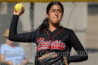 Thumbnail 3 in Tustin @ Villa Park photogallery.