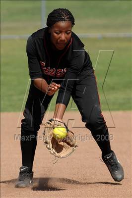 Thumbnail 2 in Tustin @ Villa Park photogallery.