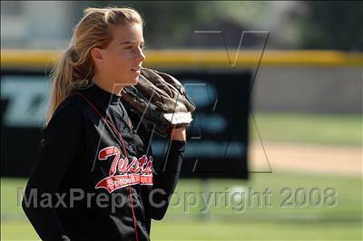 Thumbnail 2 in Tustin @ Villa Park photogallery.