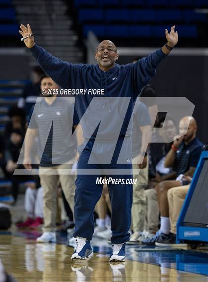 Thumbnail 2 in Sierra Canyon vs. JSerra Catholic photogallery.