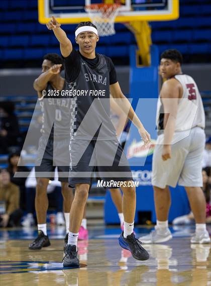 Thumbnail 1 in Sierra Canyon vs. JSerra Catholic photogallery.