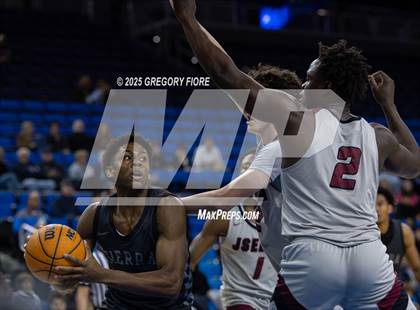 Thumbnail 3 in Sierra Canyon vs. JSerra Catholic photogallery.