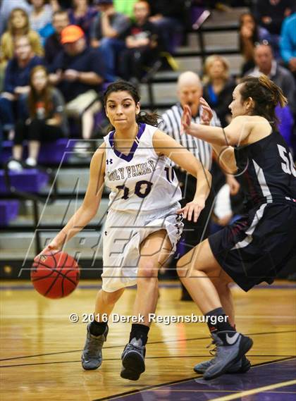 Thumbnail 3 in Silver Creek vs Holy Family (CHSAA 4A 1st Round) photogallery.