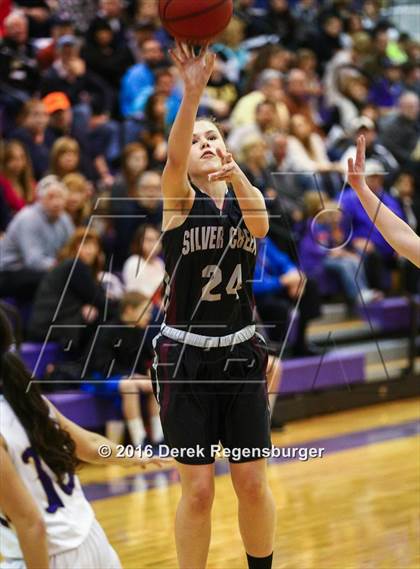 Thumbnail 3 in Silver Creek vs Holy Family (CHSAA 4A 1st Round) photogallery.