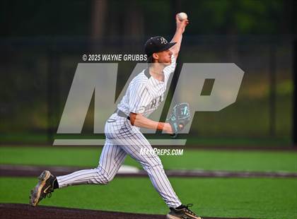 Thumbnail 2 in Pleasant Grove vs. Caddo Mills (UIL 4A Region 2 Bi-District Playoff) photogallery.