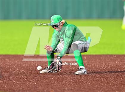 Thumbnail 1 in Pleasant Grove vs. Caddo Mills (UIL 4A Region 2 Bi-District Playoff) photogallery.