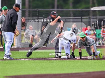 Thumbnail 3 in Pleasant Grove vs. Caddo Mills (UIL 4A Region 2 Bi-District Playoff) photogallery.