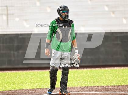 Thumbnail 2 in Pleasant Grove vs. Caddo Mills (UIL 4A Region 2 Bi-District Playoff) photogallery.