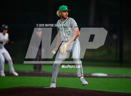 Thumbnail 2 in Pleasant Grove vs. Caddo Mills (UIL 4A Region 2 Bi-District Playoff) photogallery.