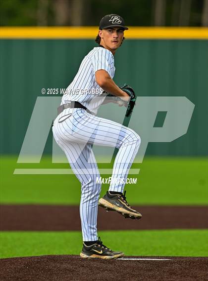 Thumbnail 2 in Pleasant Grove vs. Caddo Mills (UIL 4A Region 2 Bi-District Playoff) photogallery.