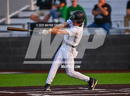 Thumbnail 2 in Pleasant Grove vs. Caddo Mills (UIL 4A Region 2 Bi-District Playoff) photogallery.