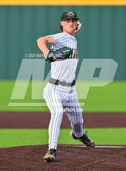 Thumbnail 1 in Pleasant Grove vs. Caddo Mills (UIL 4A Region 2 Bi-District Playoff) photogallery.