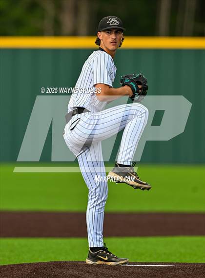 Thumbnail 1 in Pleasant Grove vs. Caddo Mills (UIL 4A Region 2 Bi-District Playoff) photogallery.
