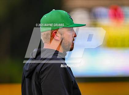 Thumbnail 1 in Pleasant Grove vs. Caddo Mills (UIL 4A Region 2 Bi-District Playoff) photogallery.