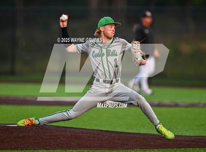 Thumbnail 2 in Pleasant Grove vs. Caddo Mills (UIL 4A Region 2 Bi-District Playoff) photogallery.