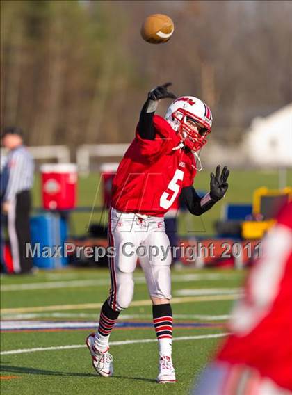 Thumbnail 3 in Chittenango vs. Hornell (NYSPHSAA Class B Semifinal) photogallery.