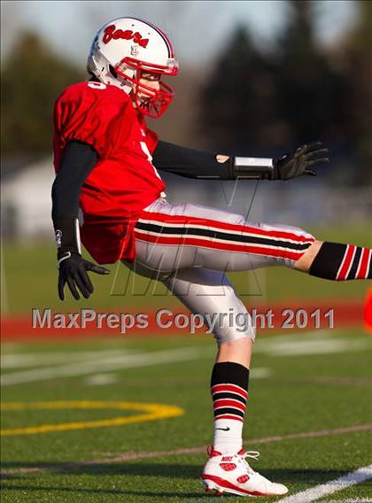 Thumbnail 1 in Chittenango vs. Hornell (NYSPHSAA Class B Semifinal) photogallery.