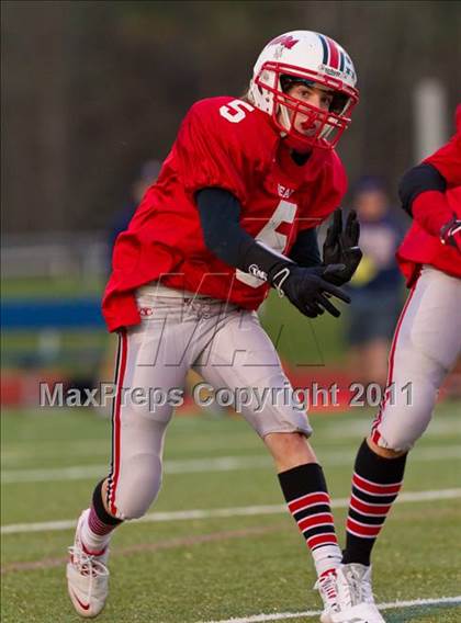 Thumbnail 1 in Chittenango vs. Hornell (NYSPHSAA Class B Semifinal) photogallery.