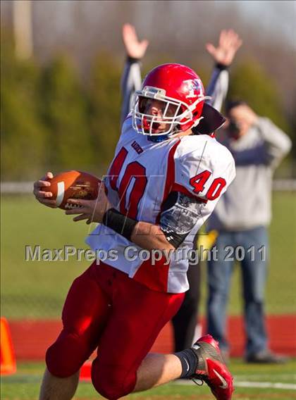 Thumbnail 2 in Chittenango vs. Hornell (NYSPHSAA Class B Semifinal) photogallery.