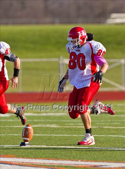 Thumbnail 3 in Chittenango vs. Hornell (NYSPHSAA Class B Semifinal) photogallery.