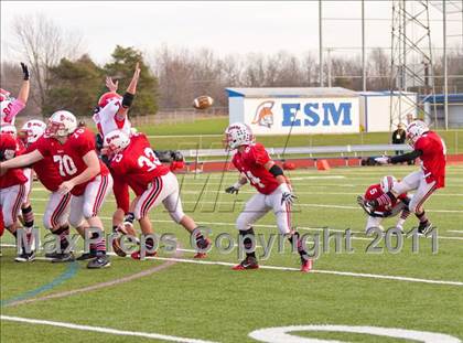 Thumbnail 1 in Chittenango vs. Hornell (NYSPHSAA Class B Semifinal) photogallery.