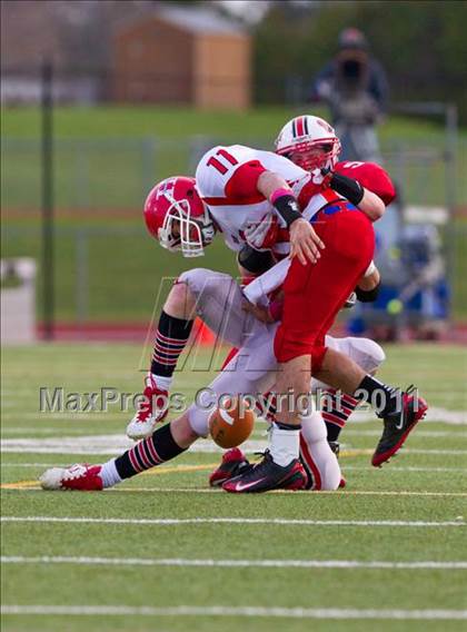 Thumbnail 3 in Chittenango vs. Hornell (NYSPHSAA Class B Semifinal) photogallery.