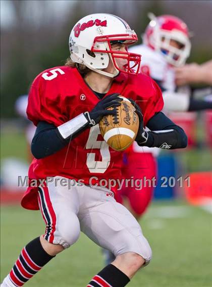 Thumbnail 2 in Chittenango vs. Hornell (NYSPHSAA Class B Semifinal) photogallery.