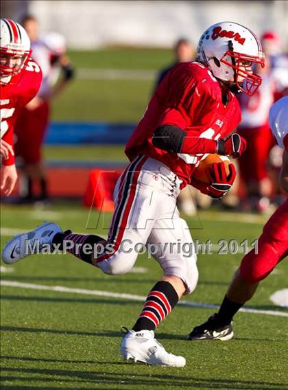 Thumbnail 1 in Chittenango vs. Hornell (NYSPHSAA Class B Semifinal) photogallery.