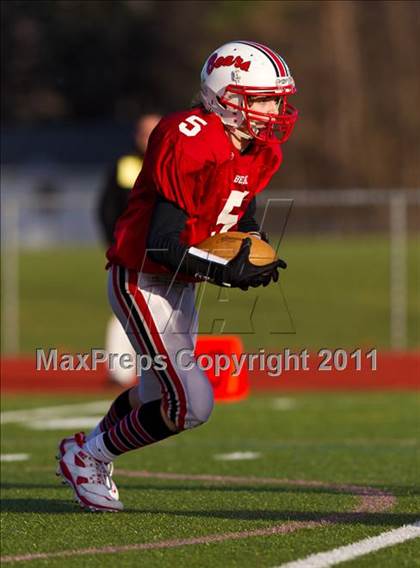 Thumbnail 2 in Chittenango vs. Hornell (NYSPHSAA Class B Semifinal) photogallery.