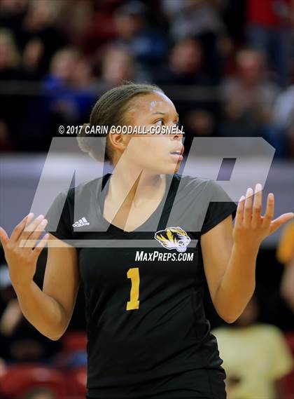 Thumbnail 3 in North Iredell vs. Chapel Hill (NCHSAA 3A Final) photogallery.