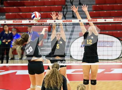 Thumbnail 2 in North Iredell vs. Chapel Hill (NCHSAA 3A Final) photogallery.