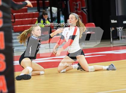 Thumbnail 1 in North Iredell vs. Chapel Hill (NCHSAA 3A Final) photogallery.