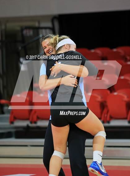 Thumbnail 3 in North Iredell vs. Chapel Hill (NCHSAA 3A Final) photogallery.