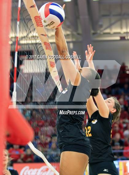 Thumbnail 2 in North Iredell vs. Chapel Hill (NCHSAA 3A Final) photogallery.