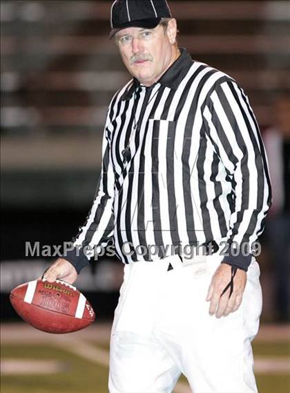 Thumbnail 2 in JSerra Catholic vs. Servite (5 Days 2 Friday) photogallery.