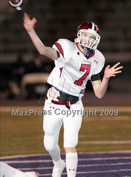 Thumbnail 2 in JSerra Catholic vs. Servite (5 Days 2 Friday) photogallery.