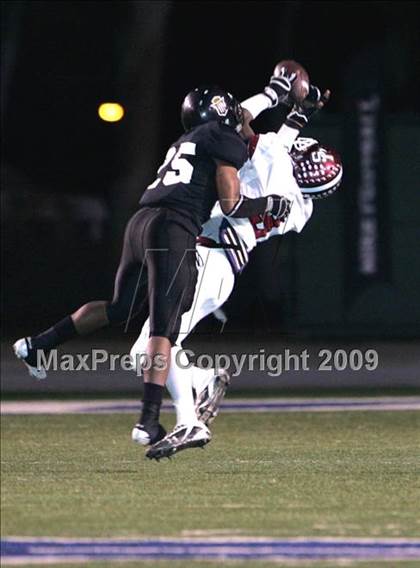 Thumbnail 3 in JSerra Catholic vs. Servite (5 Days 2 Friday) photogallery.